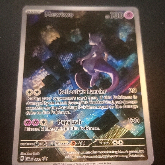 Mewtwo Pokémon Card - Picture 1 of 3